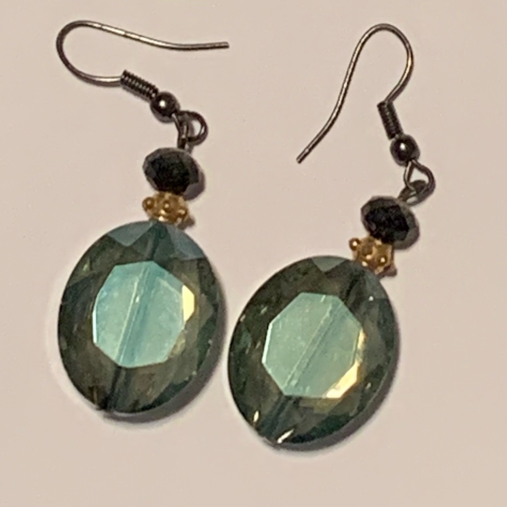 Beautiful Green and Gold Earrings